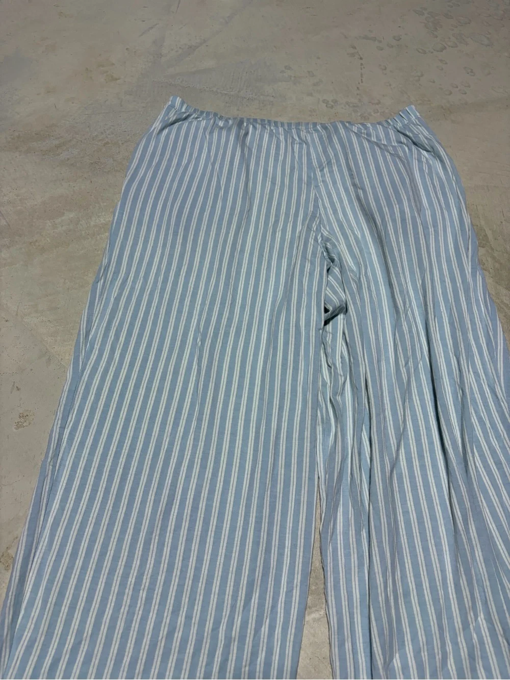 Tommy John Light Blue Striped Lounge Pants large